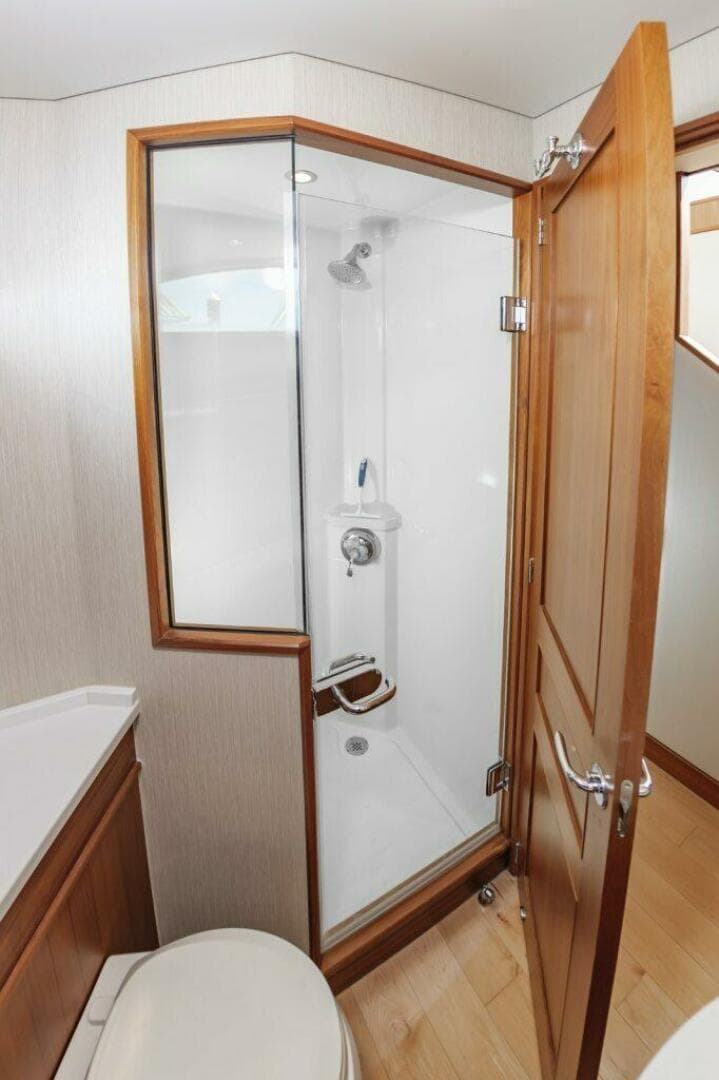 2019 Jarrett Bay 67 — photo 46