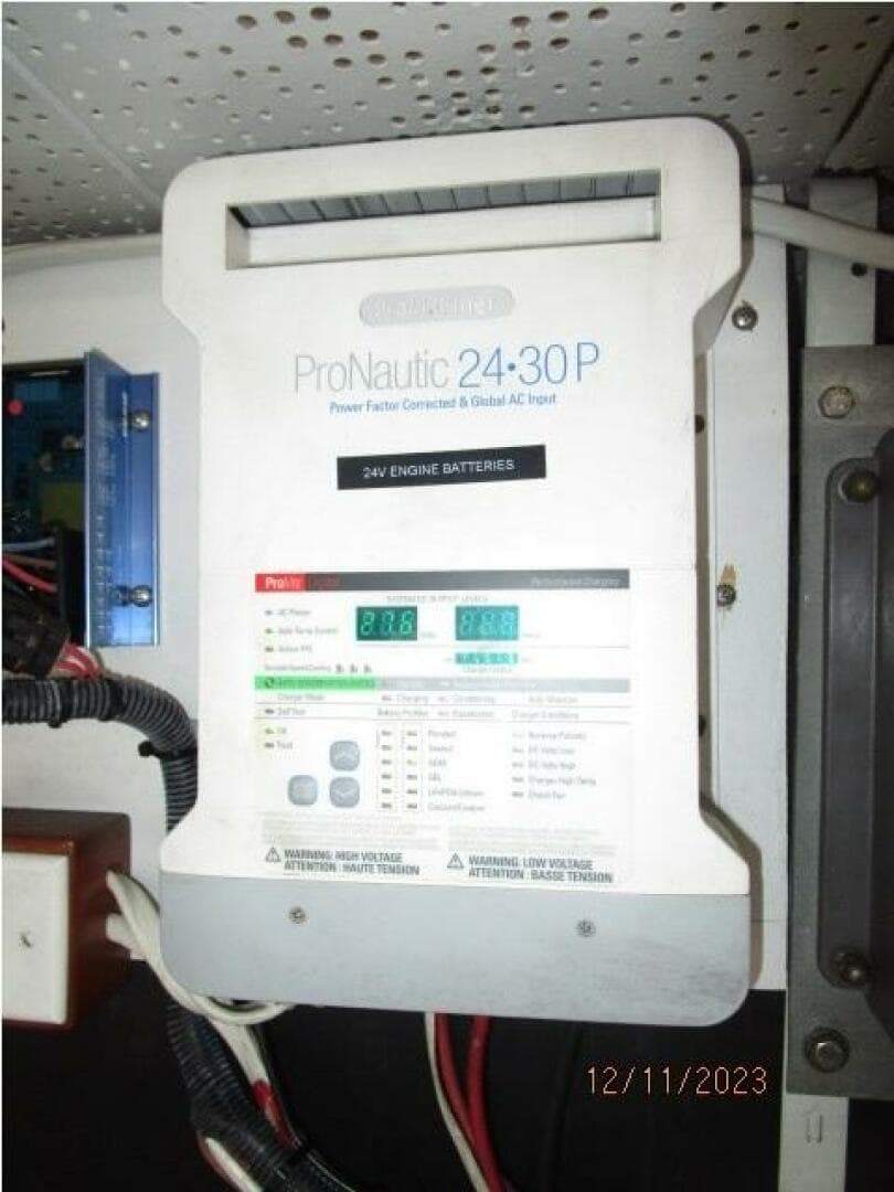 1986 Defever 72 — photo 107