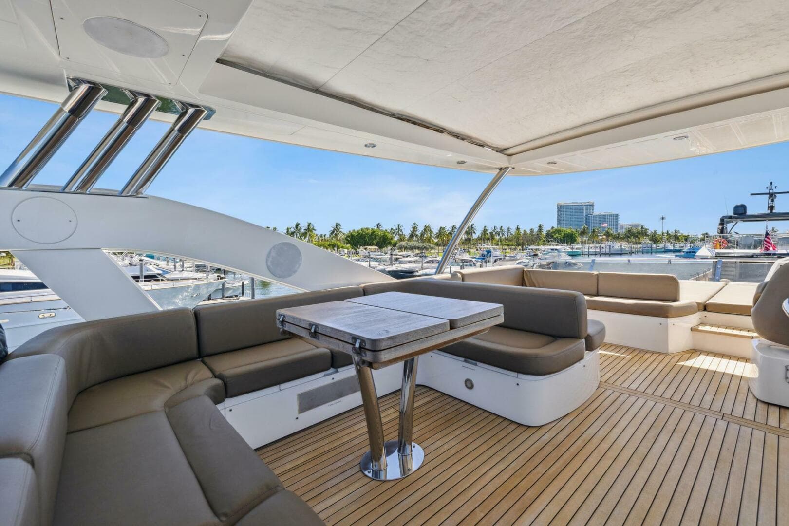2014 Sunseeker 73 Manhattan — photo 10