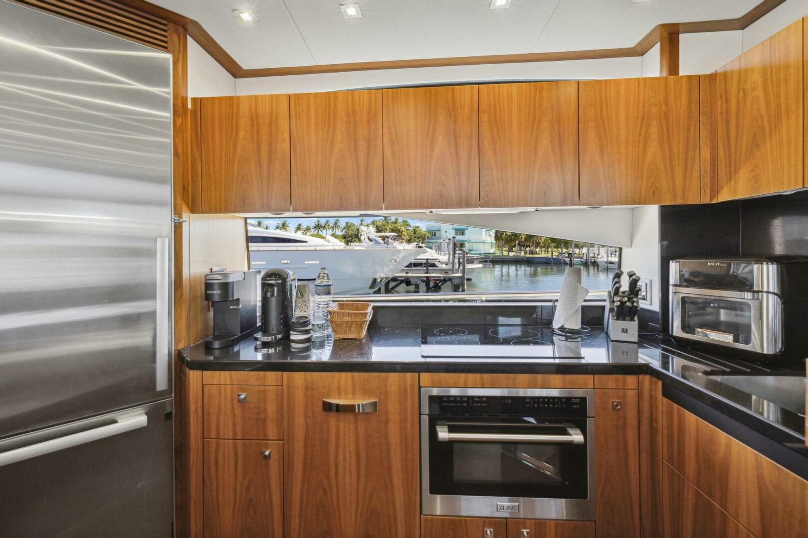 2014 Sunseeker 73 Manhattan — photo 20