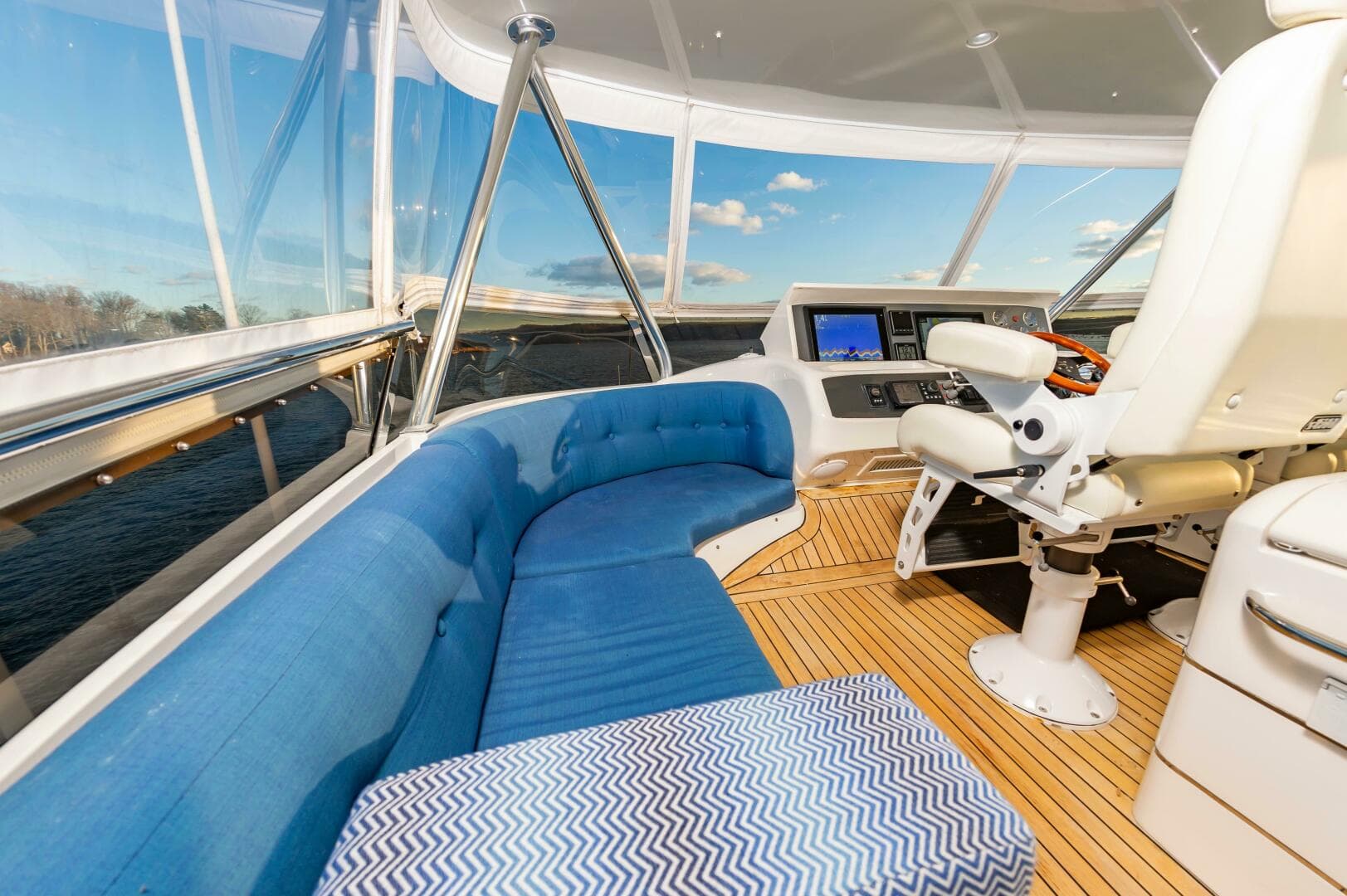 2006 Princess 75 — photo 23