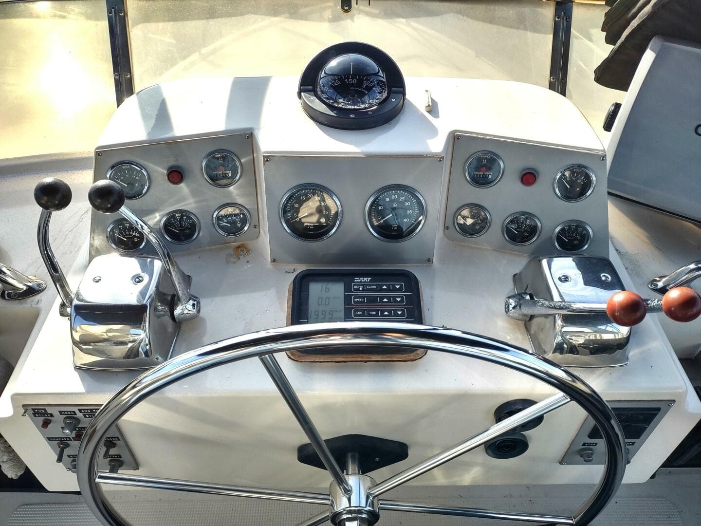 1989 Ocean Alexander — photo 53