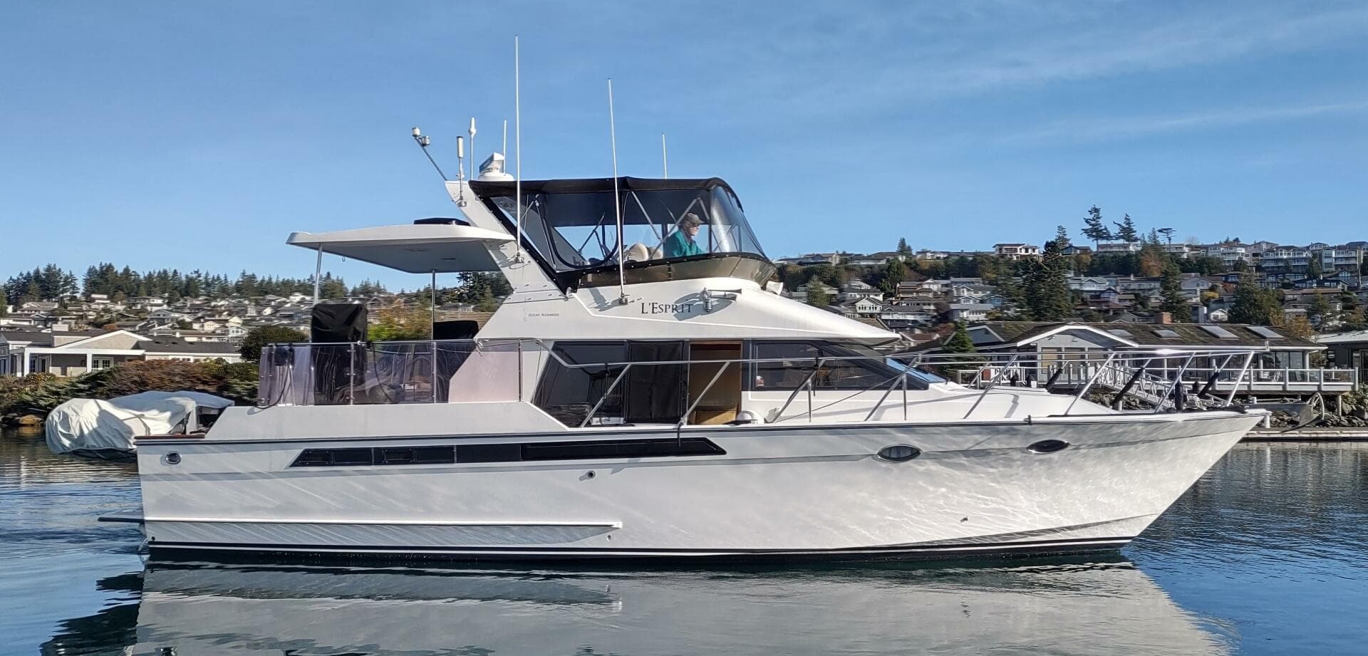 1989 Ocean Alexander — photo 1