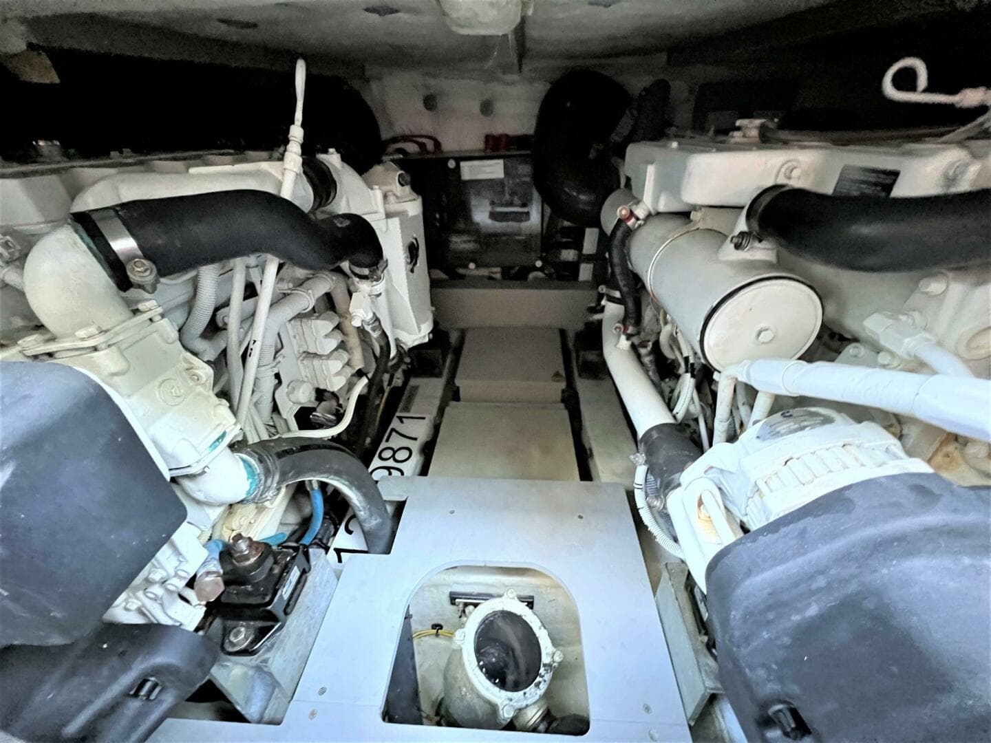 2013 Azimut 40S — photo 22