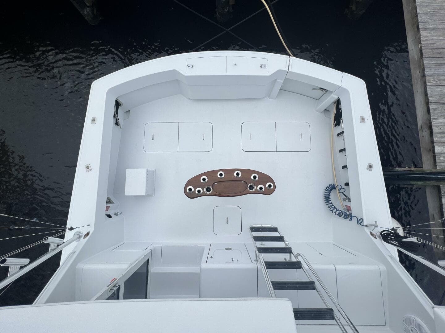 1999 Hatteras — photo 18