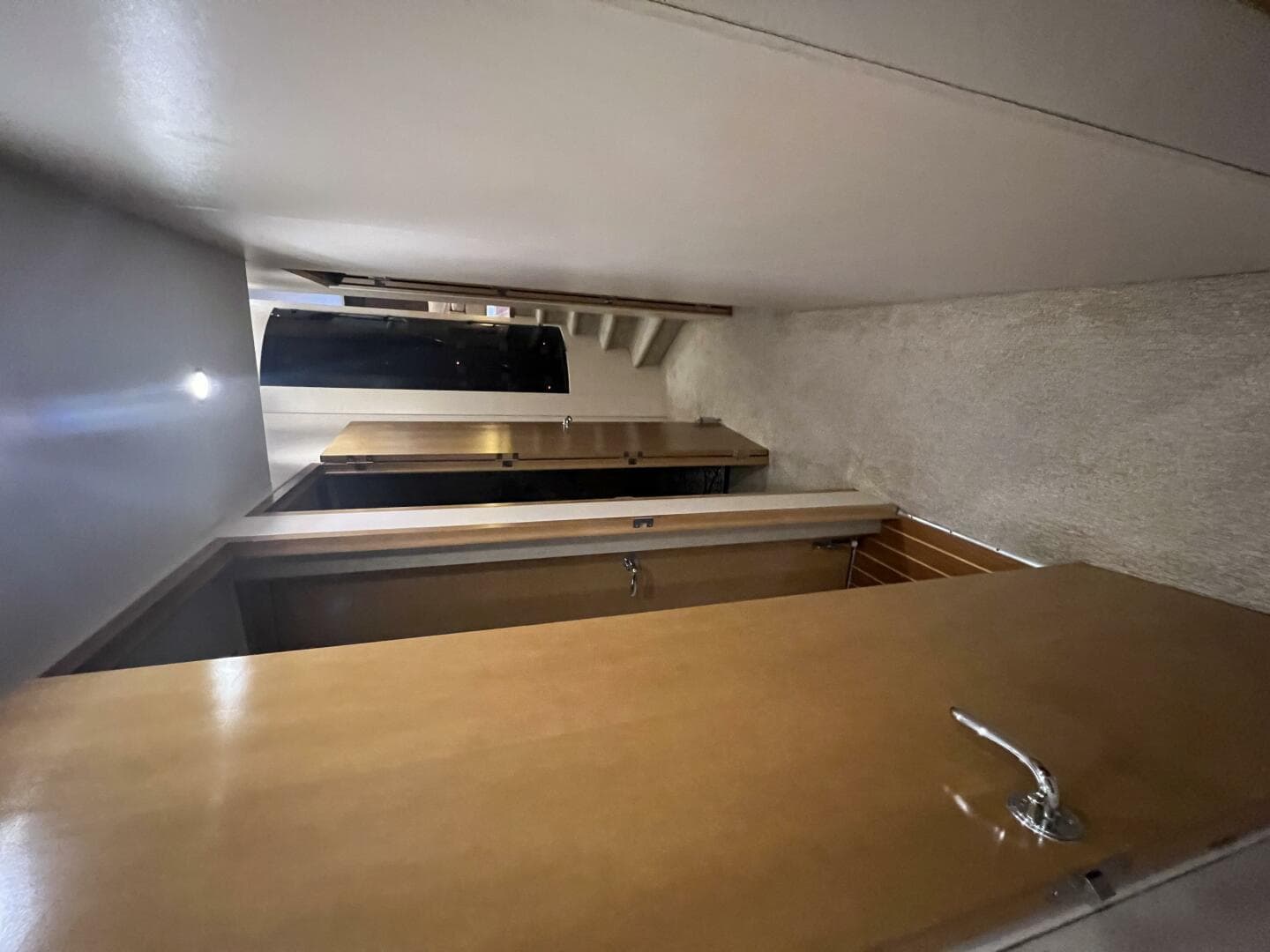 1999 Hatteras — photo 22