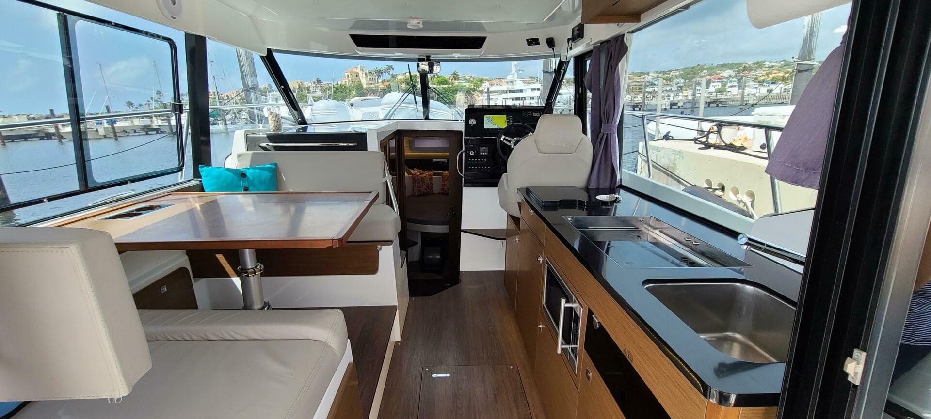 2021 Jeanneau Nc 1095 Fly — photo 30