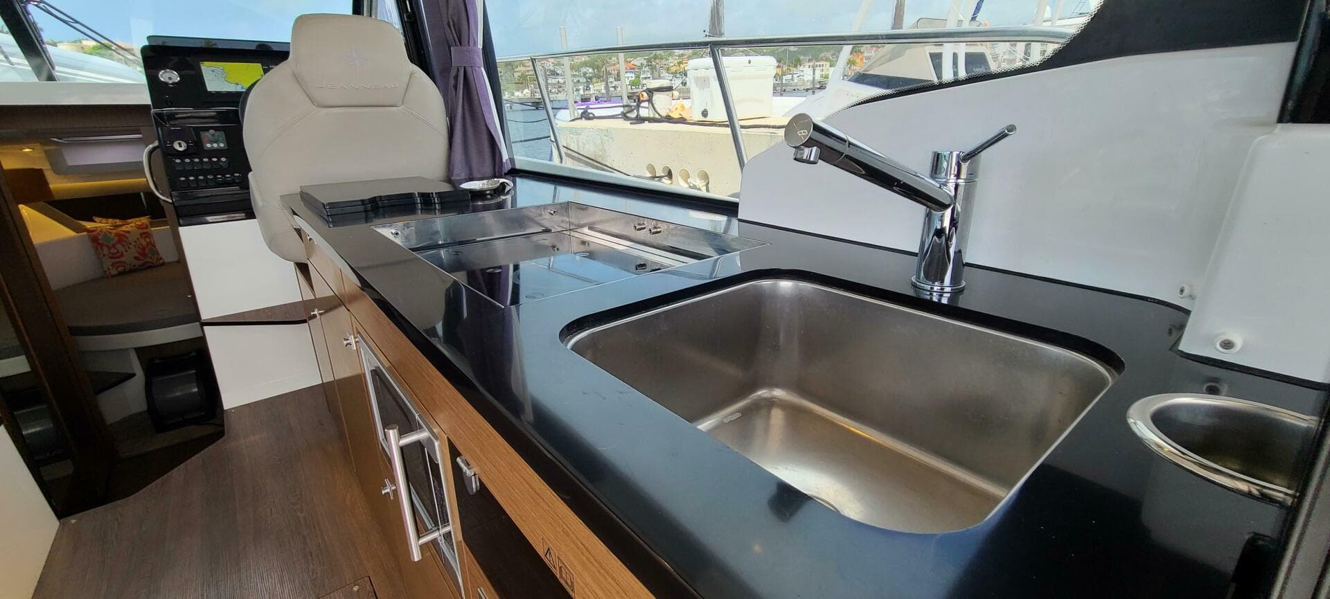 2021 Jeanneau Nc 1095 Fly — photo 22