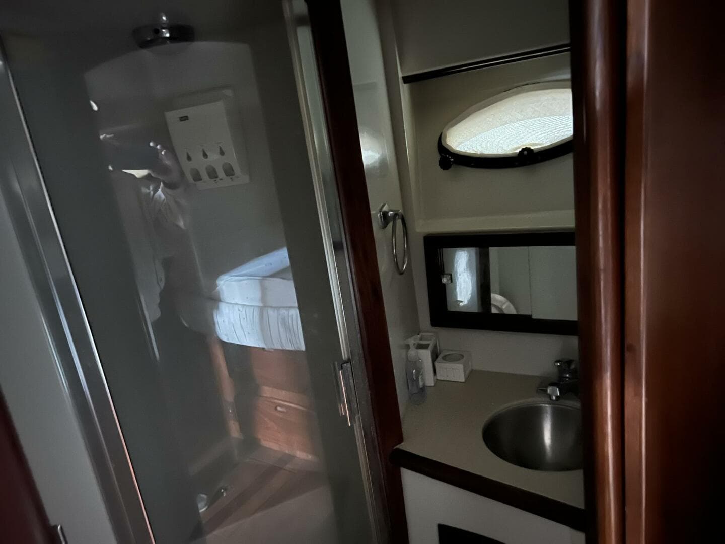 1987 Californian 42 — photo 14