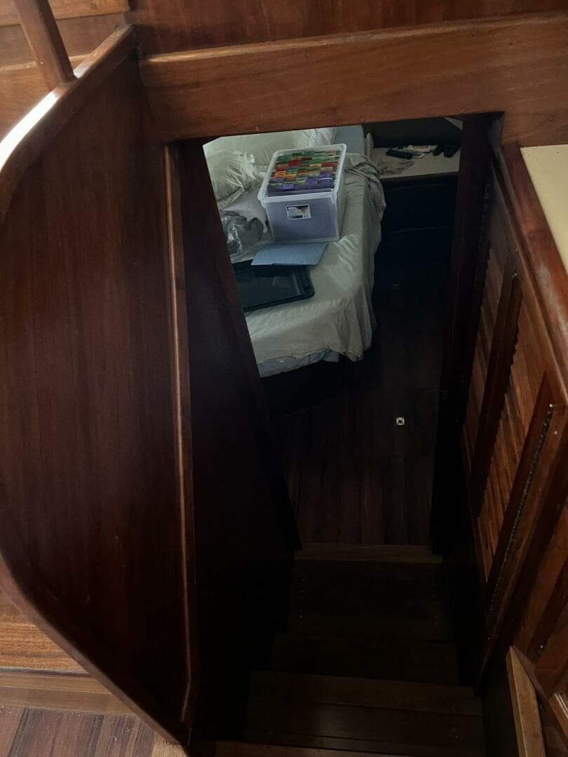 1987 Californian 42 — photo 19