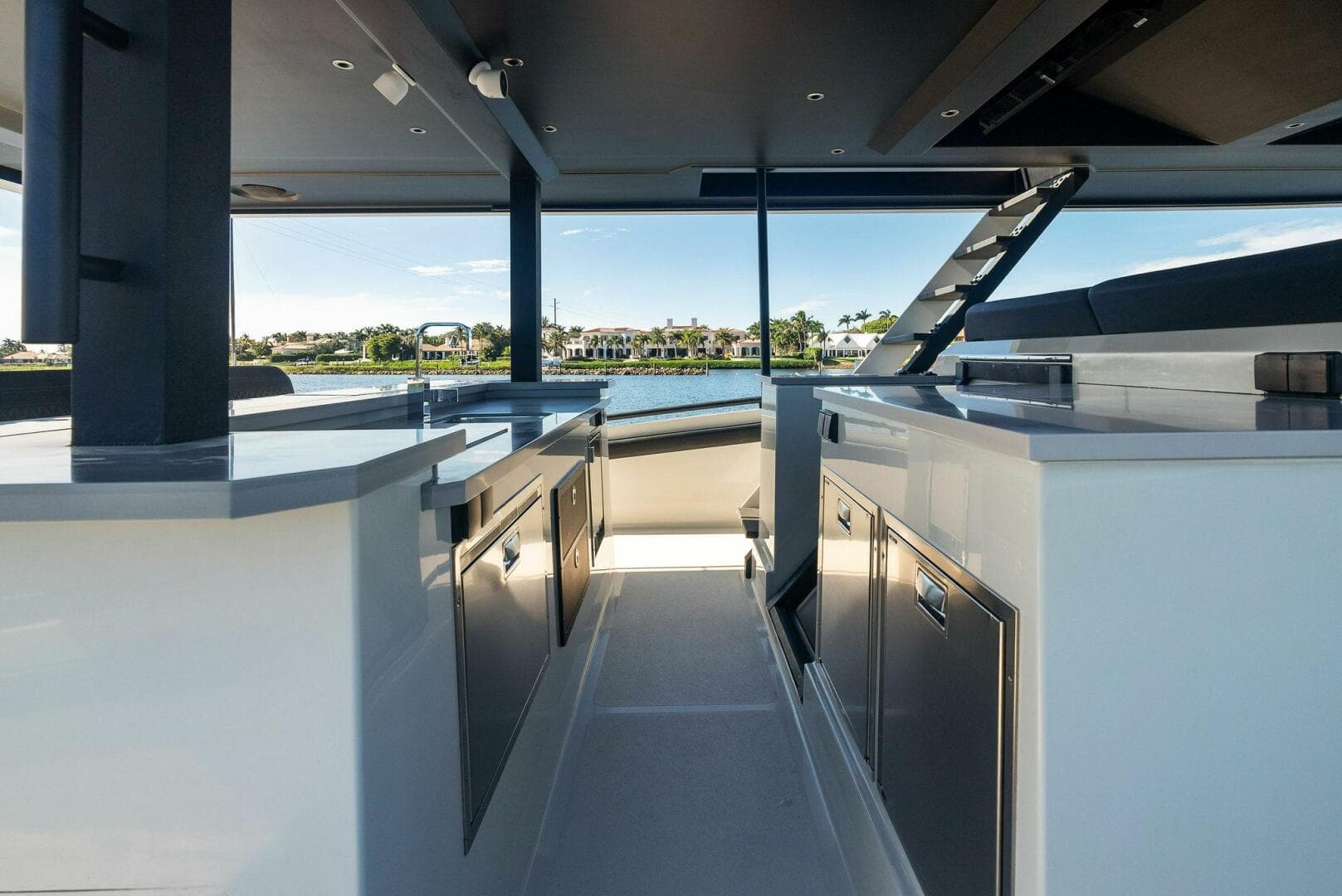 2019 Dutchcraft 56 Open — photo 20