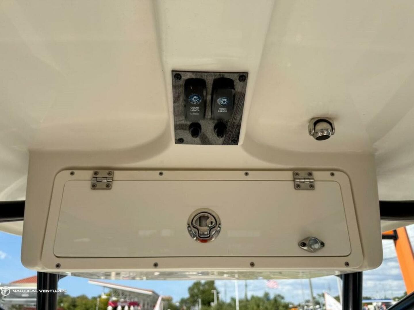 2019 Sailfish 220 CC — photo 31