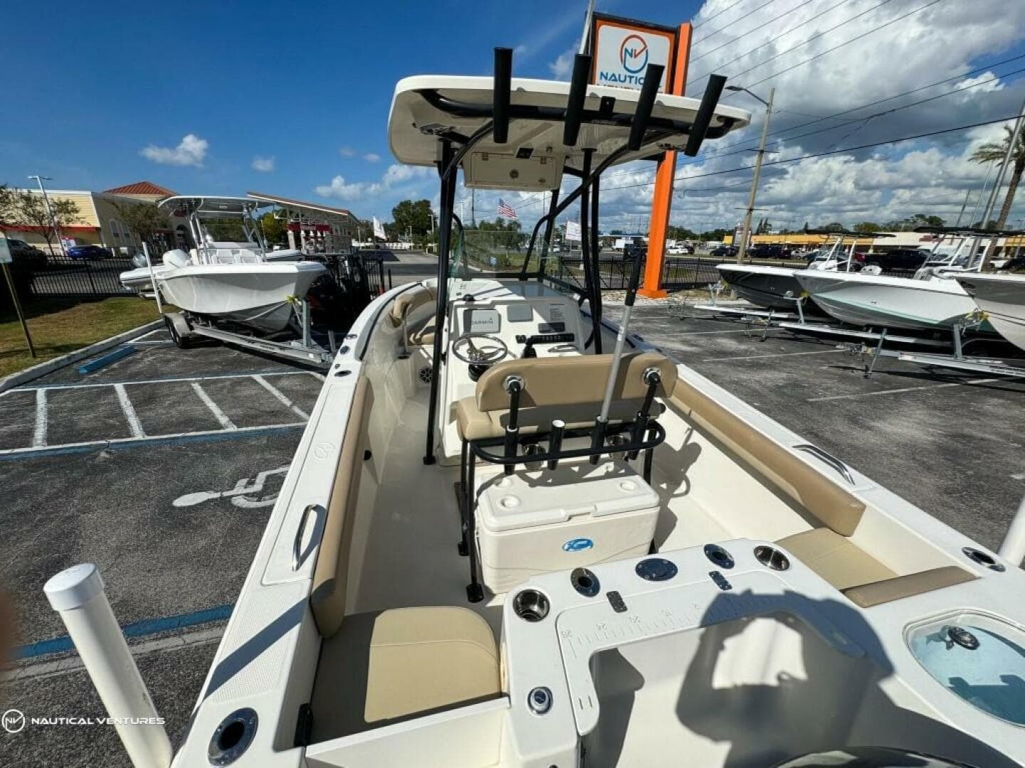 2019 Sailfish 220 CC — photo 18