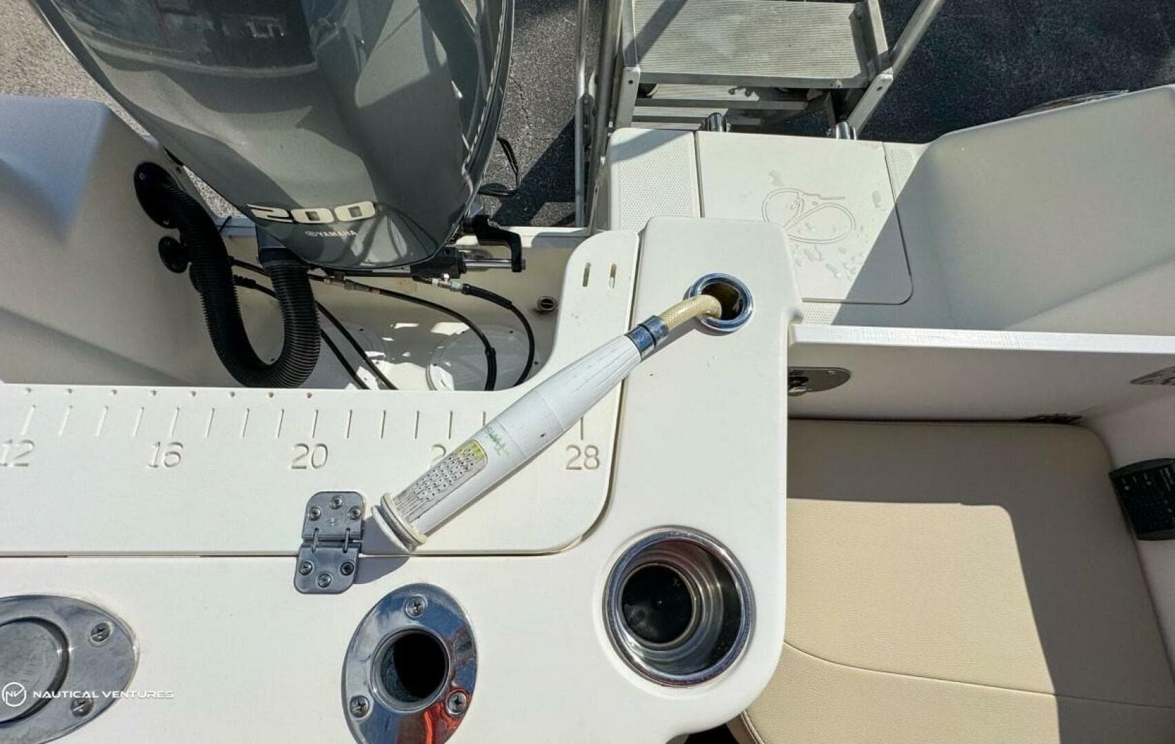 2019 Sailfish 220 CC — photo 22