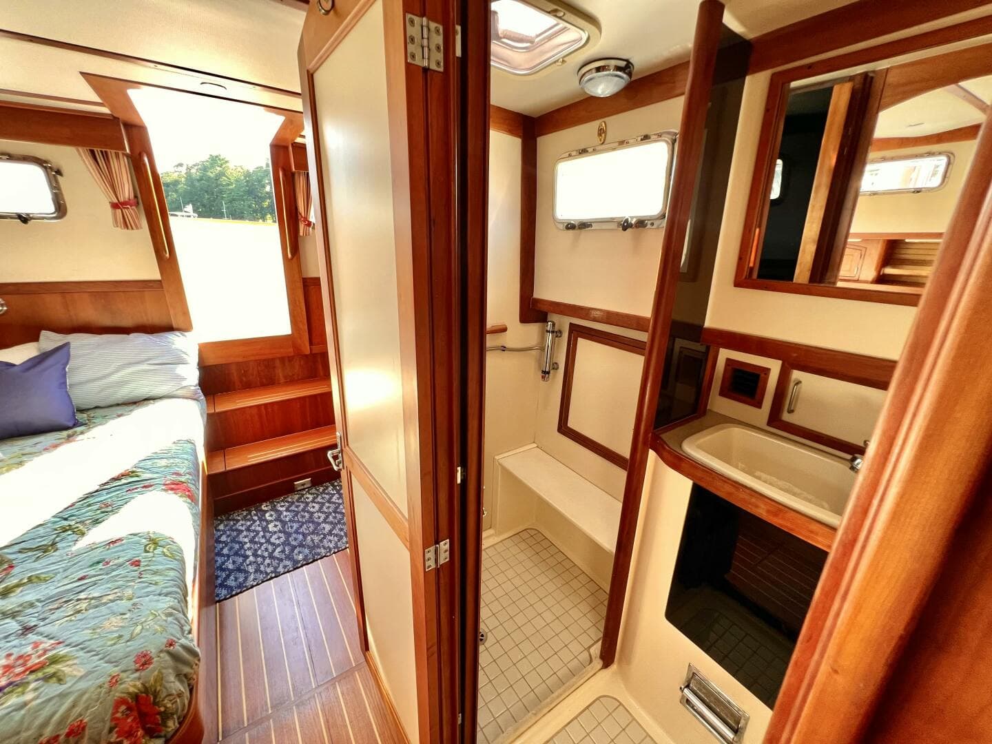 2001 Sabre Line 47 — photo 5