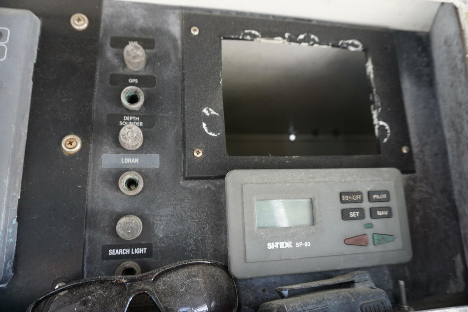 1987 Bertram 37 Convertible — photo 25