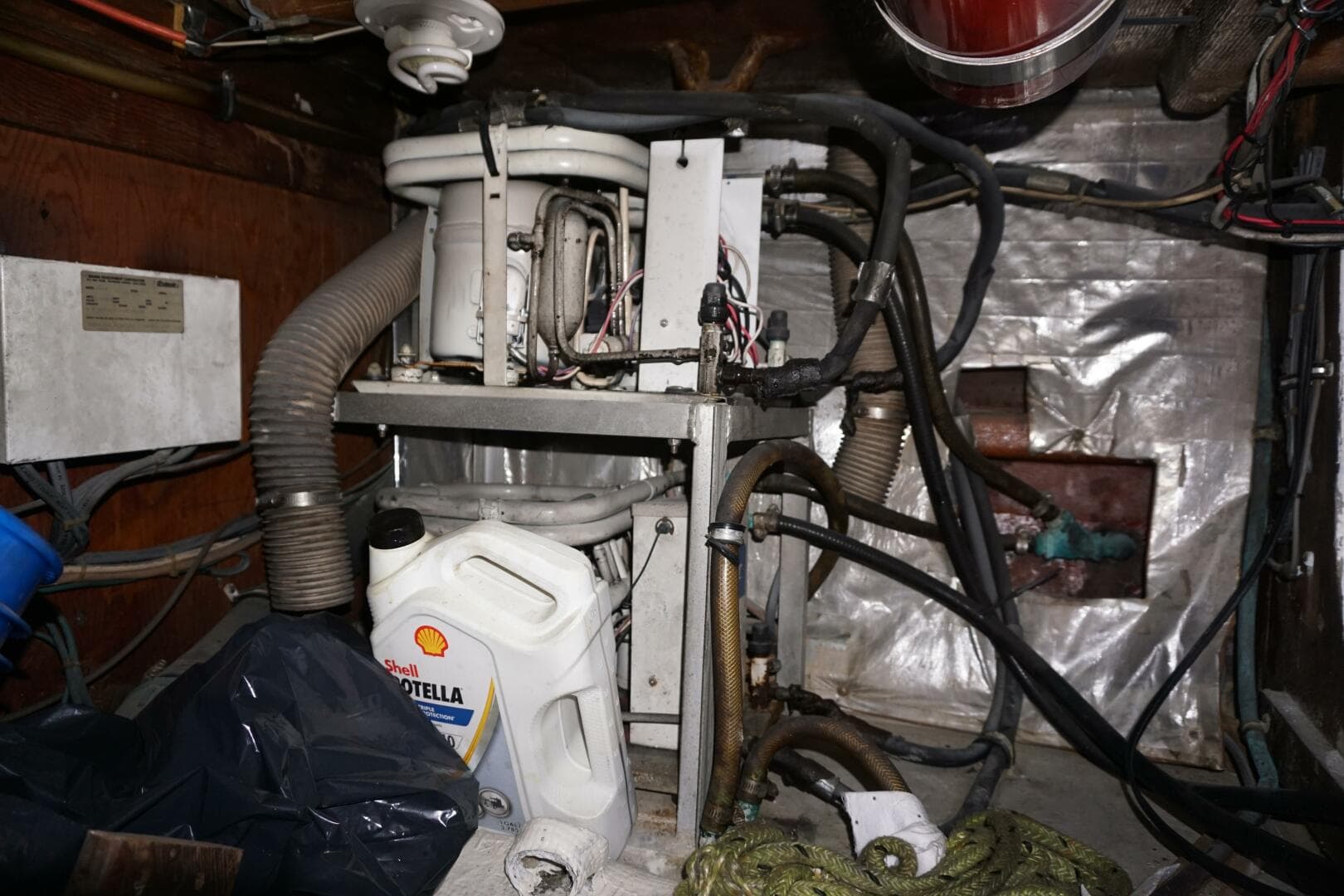 1987 Bertram 37 Convertible — photo 35