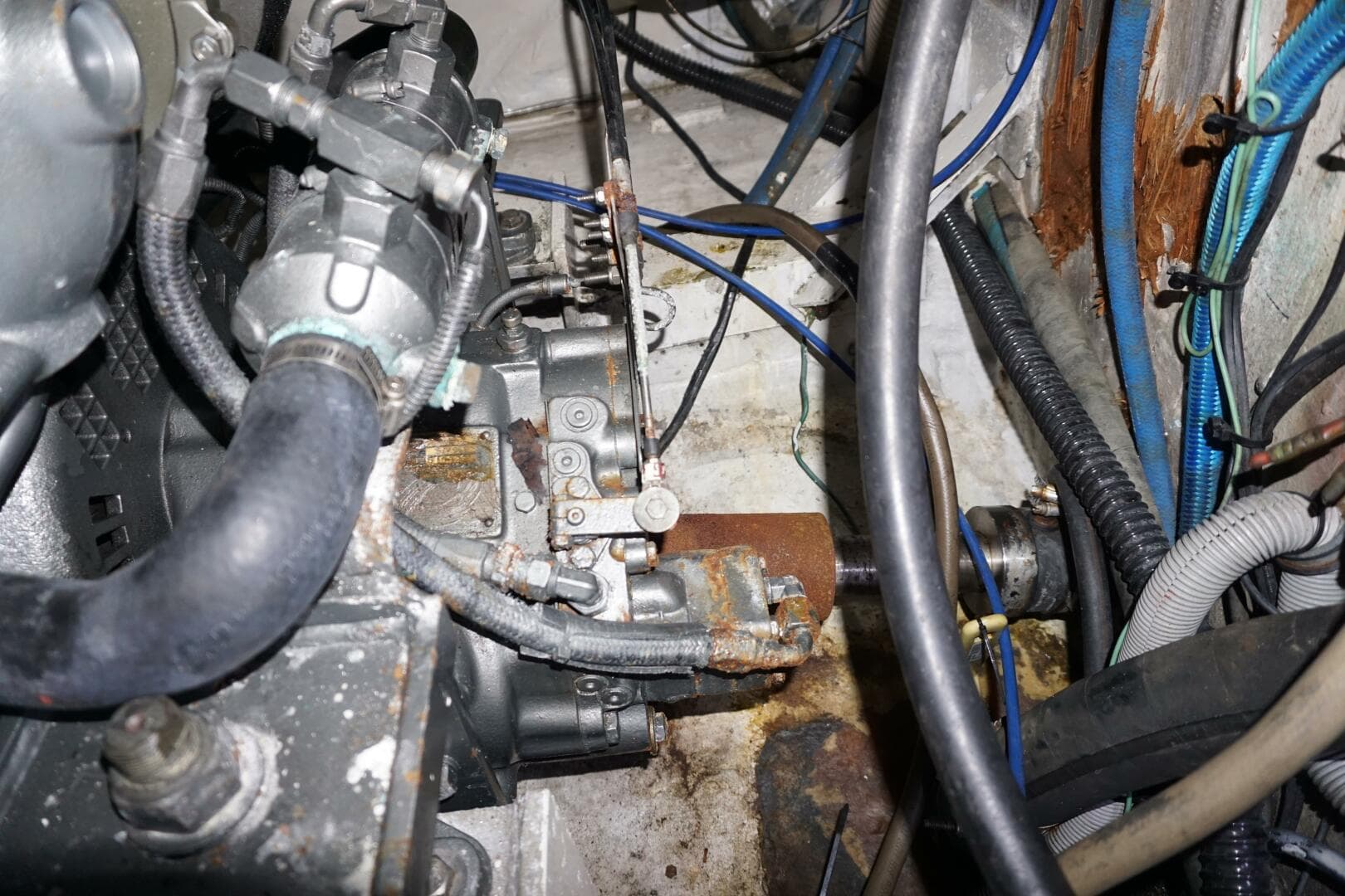 1987 Bertram 37 Convertible — photo 44