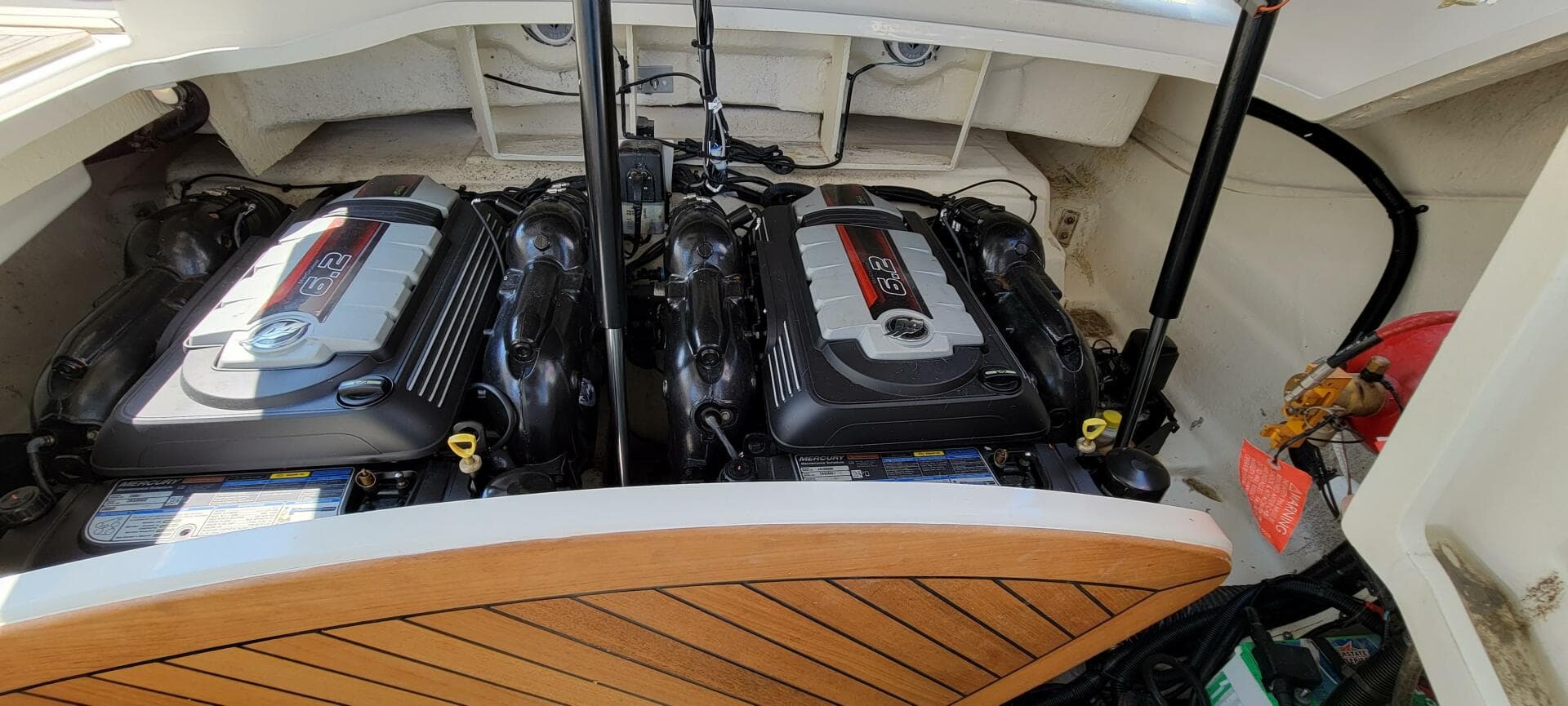 2017 Sea Ray 310 Slx — photo 10