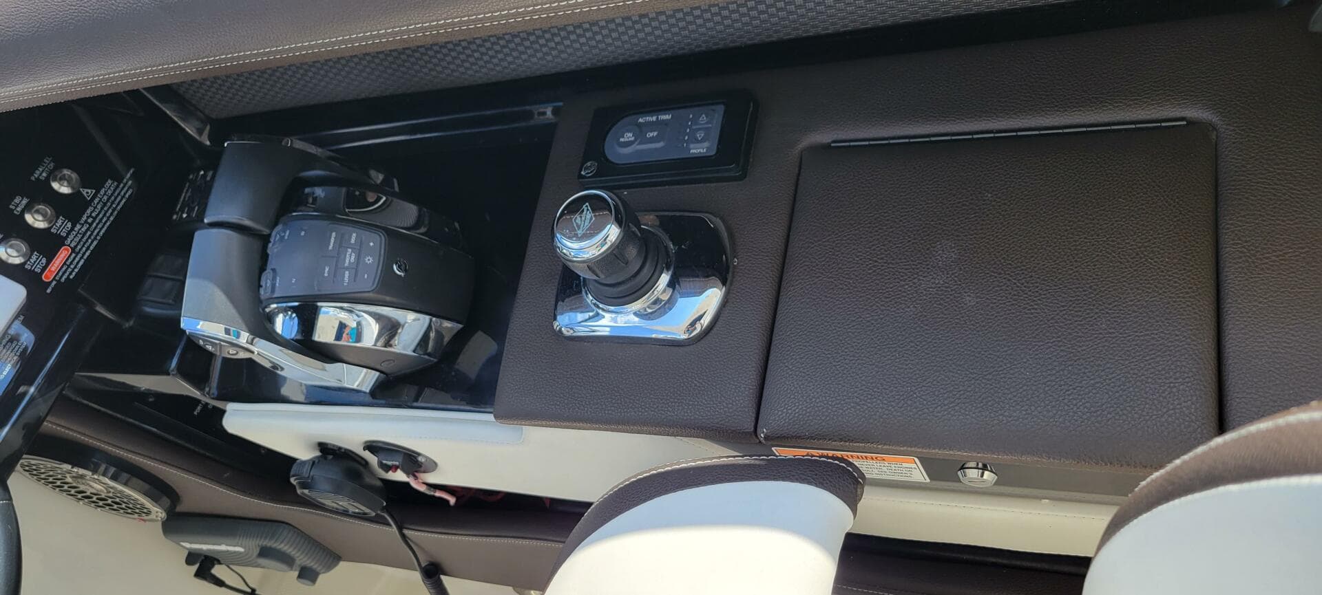 2017 Sea Ray 310 Slx — photo 8