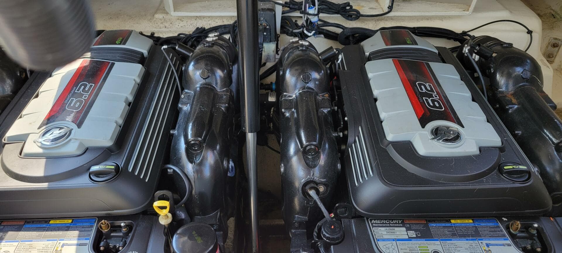 2017 Sea Ray 310 Slx — photo 9