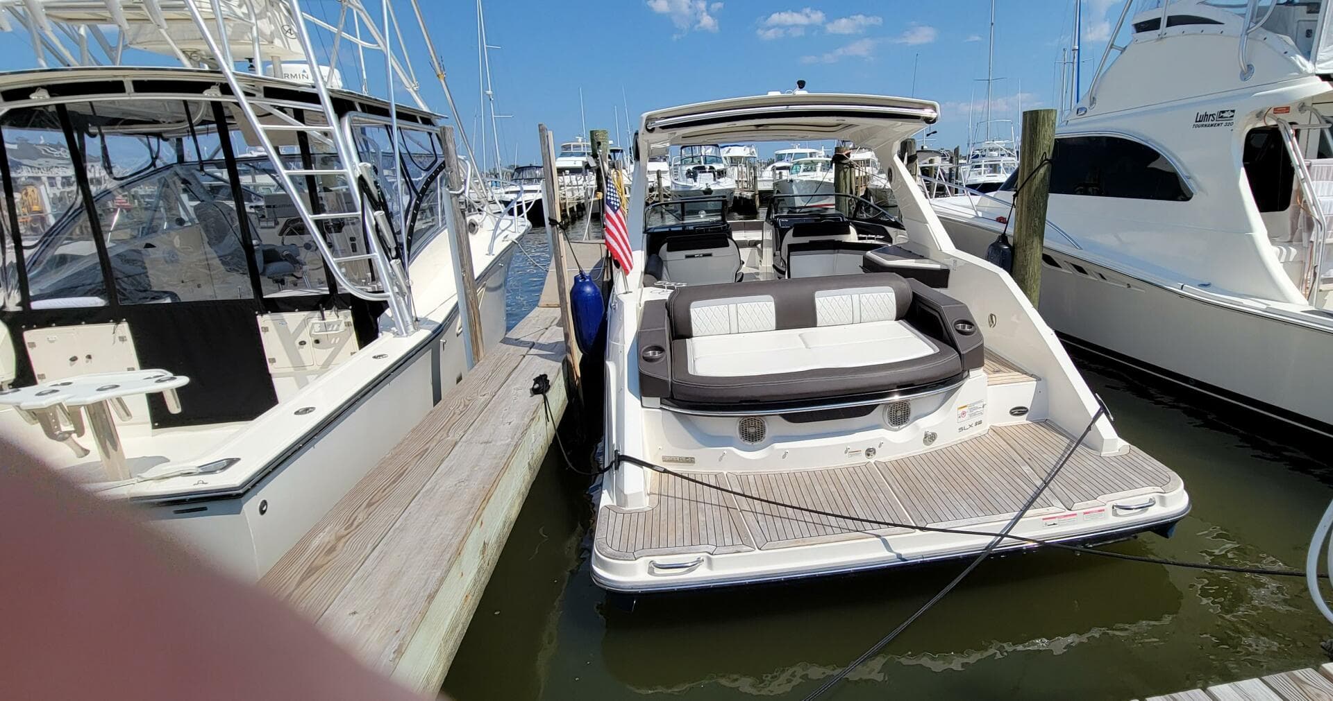 2017 Sea Ray 310 Slx — photo 11