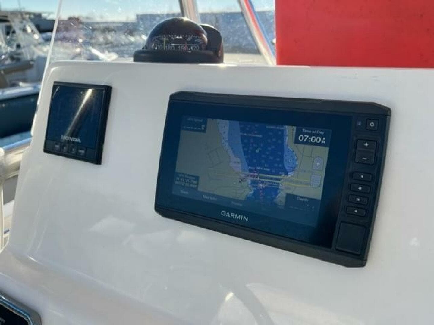 2021 Cobia 237 Center Console — photo 2