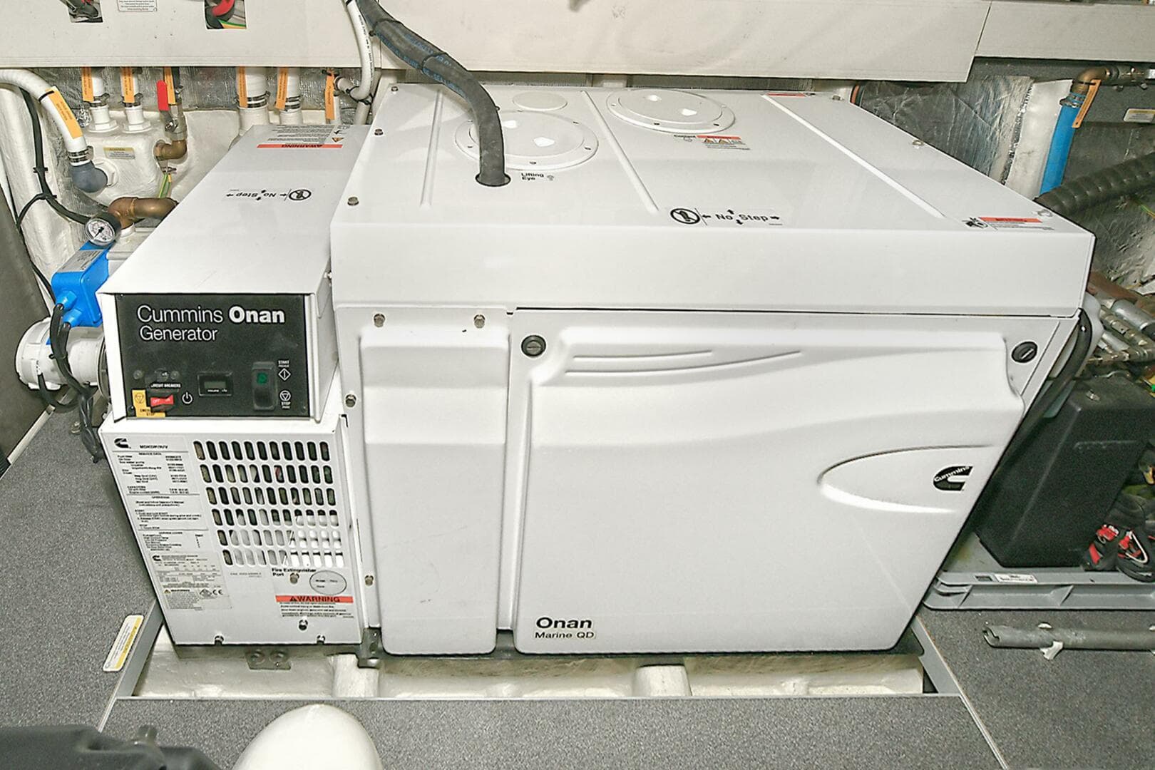 2022 Absolute 62 Fly — photo 57