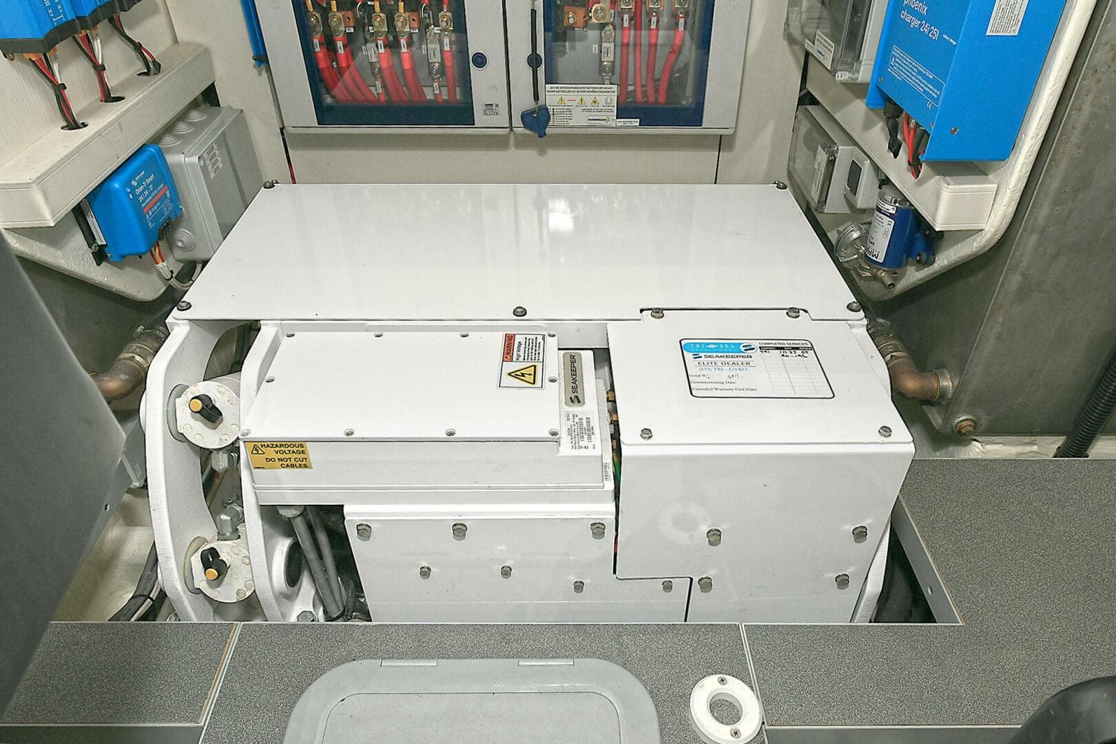 2022 Absolute 62 Fly — photo 56