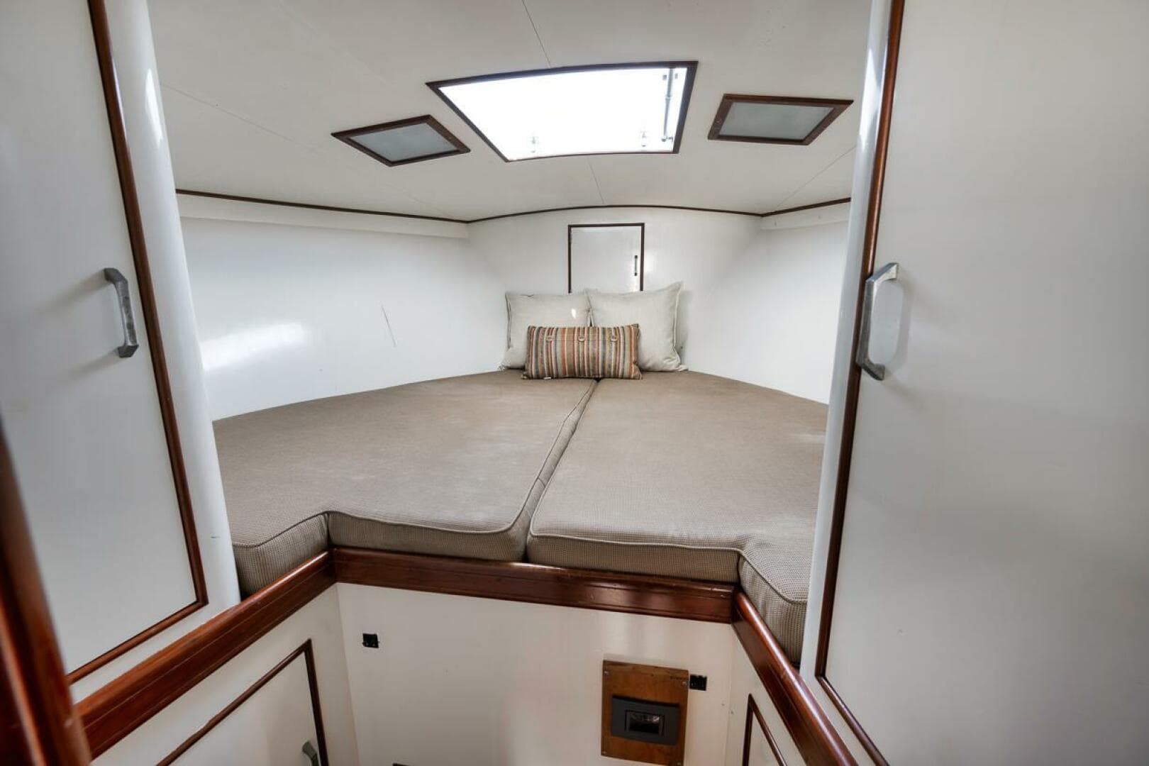 1986 Knowles Express — photo 7