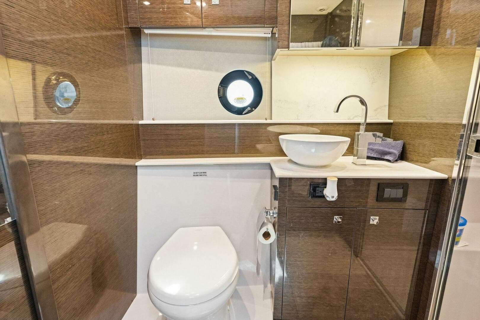 2020 Cruisers Yachts 46 Cantius — photo 46