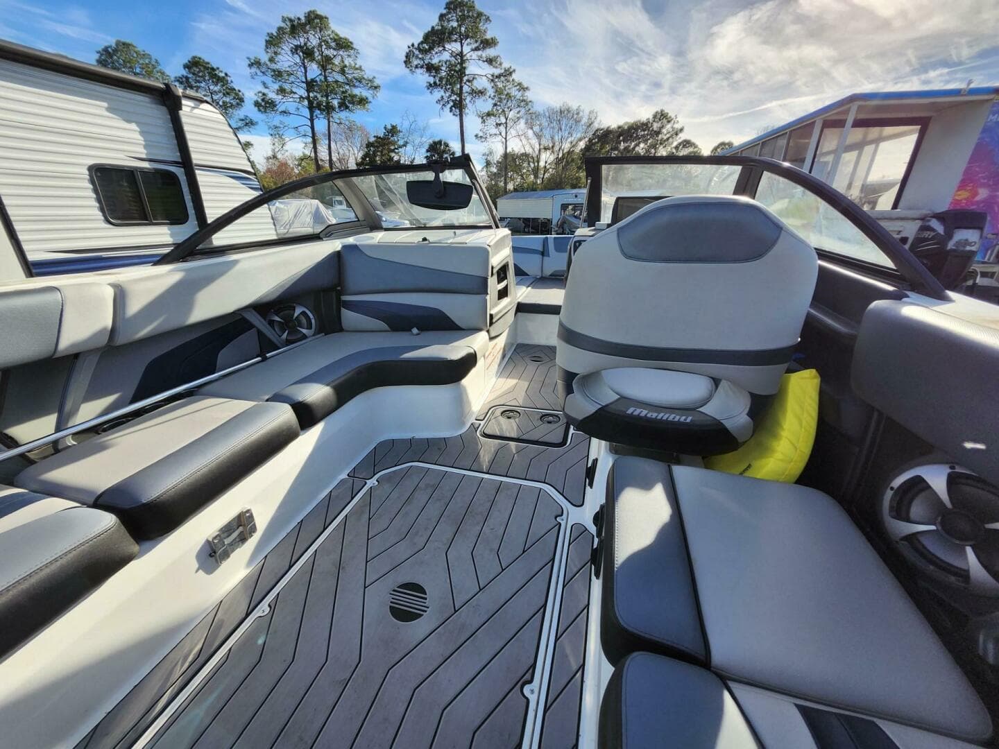 2018 Malibu Wakesetter 24 Mxz — photo 6