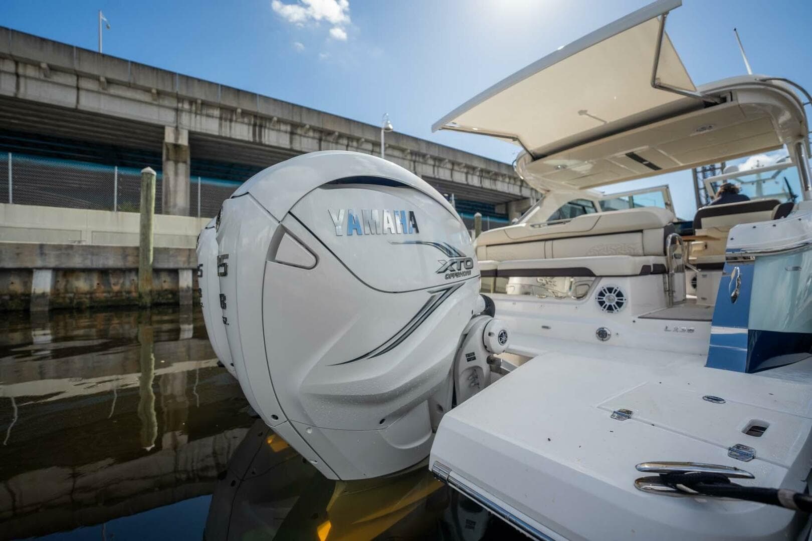 2022 Regal LX 36 — photo 53