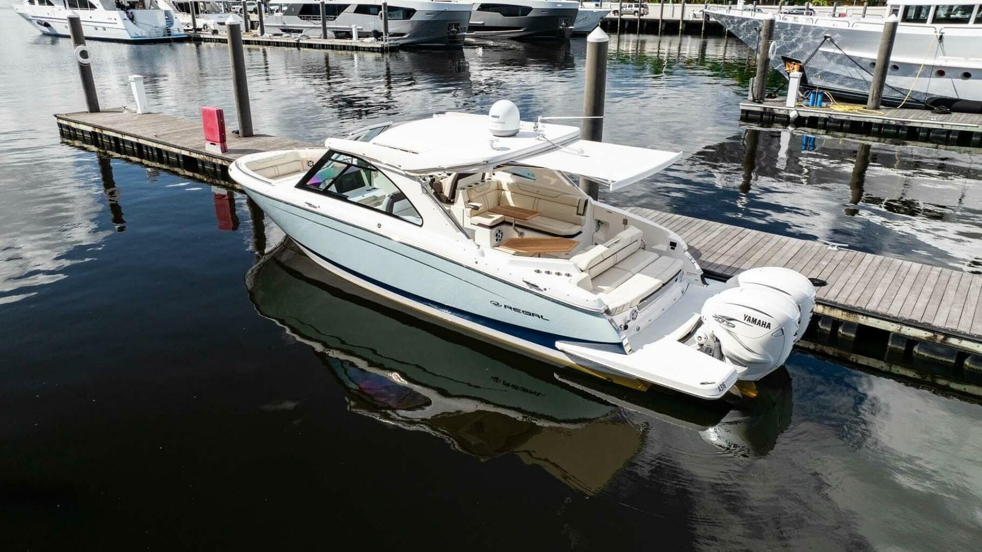 2022 Regal LX 36 — photo 45