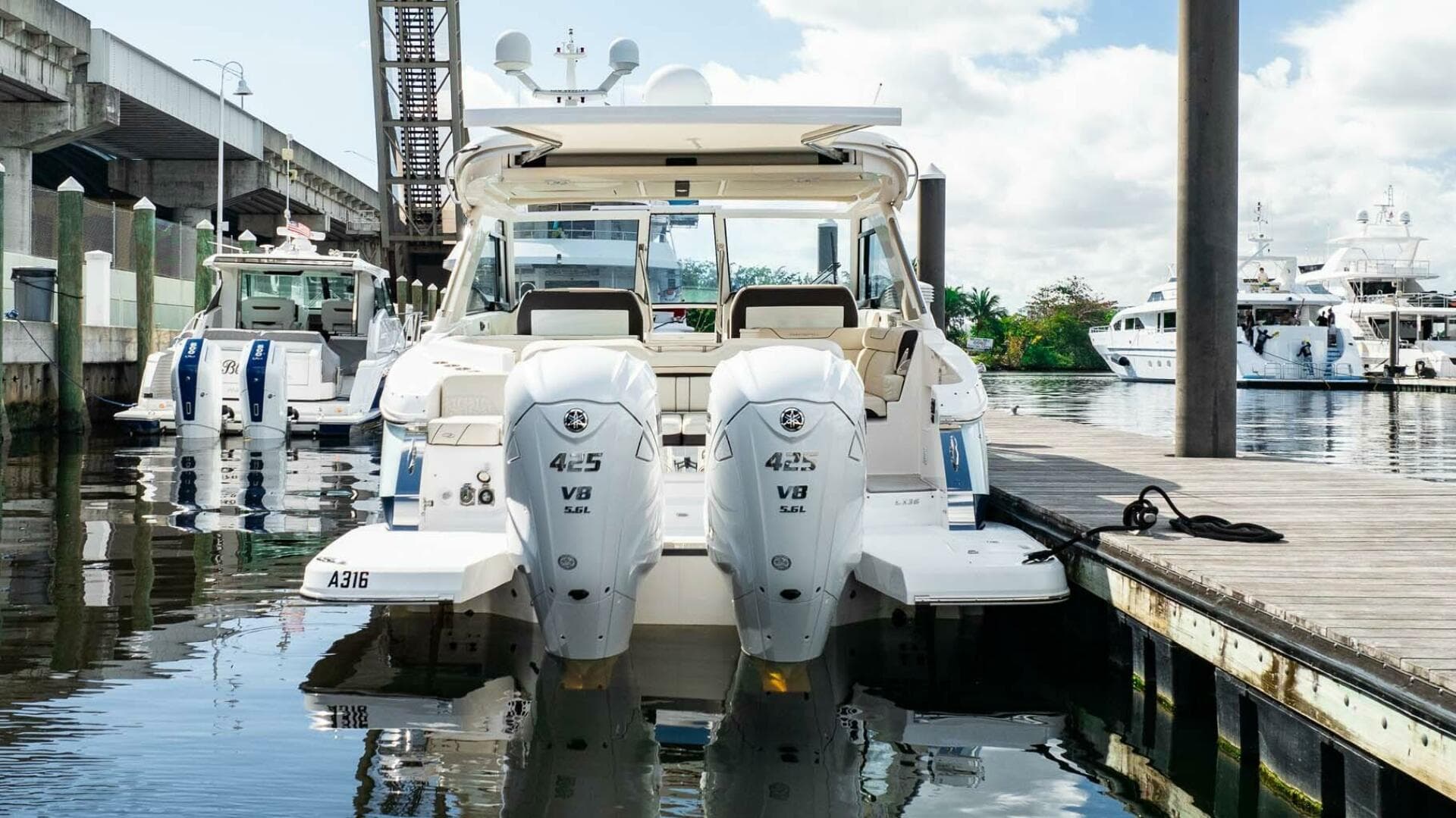 2022 Regal LX 36 — photo 50