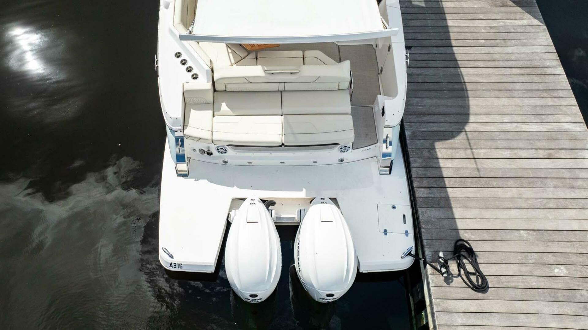 2022 Regal LX 36 — photo 52