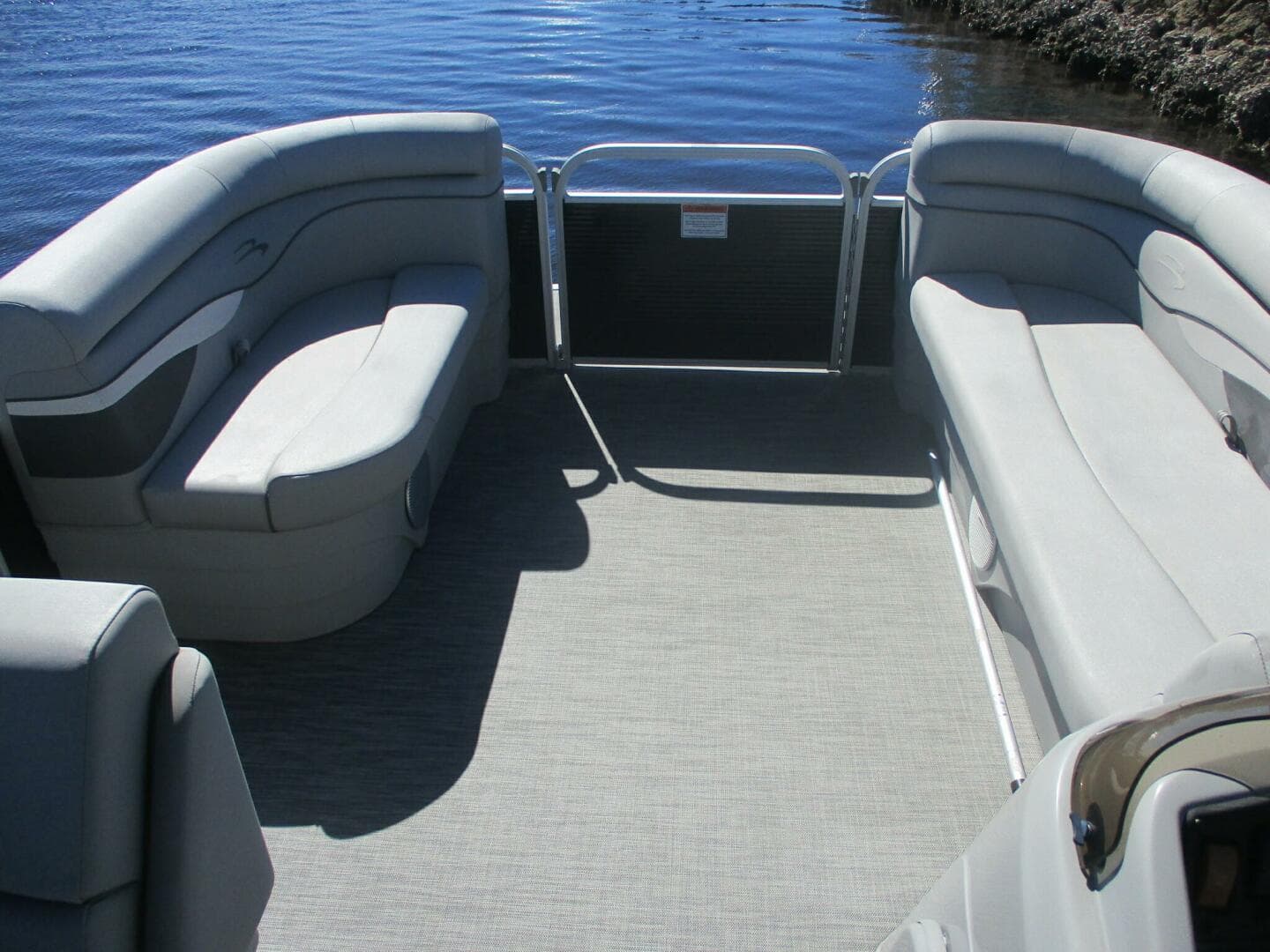 2021 Bennington — photo 6