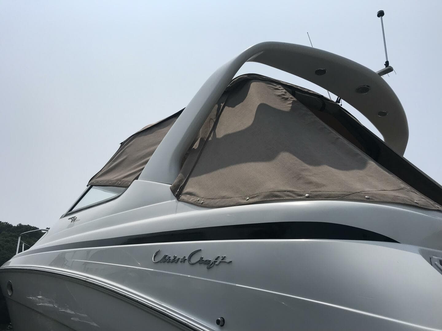 1998 Chris-Craft 320 Express Cruiser — photo 5