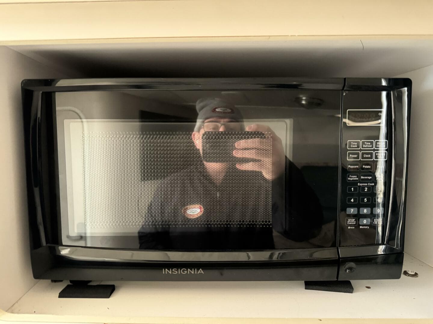 1998 Chris-Craft 320 Express Cruiser — photo 29