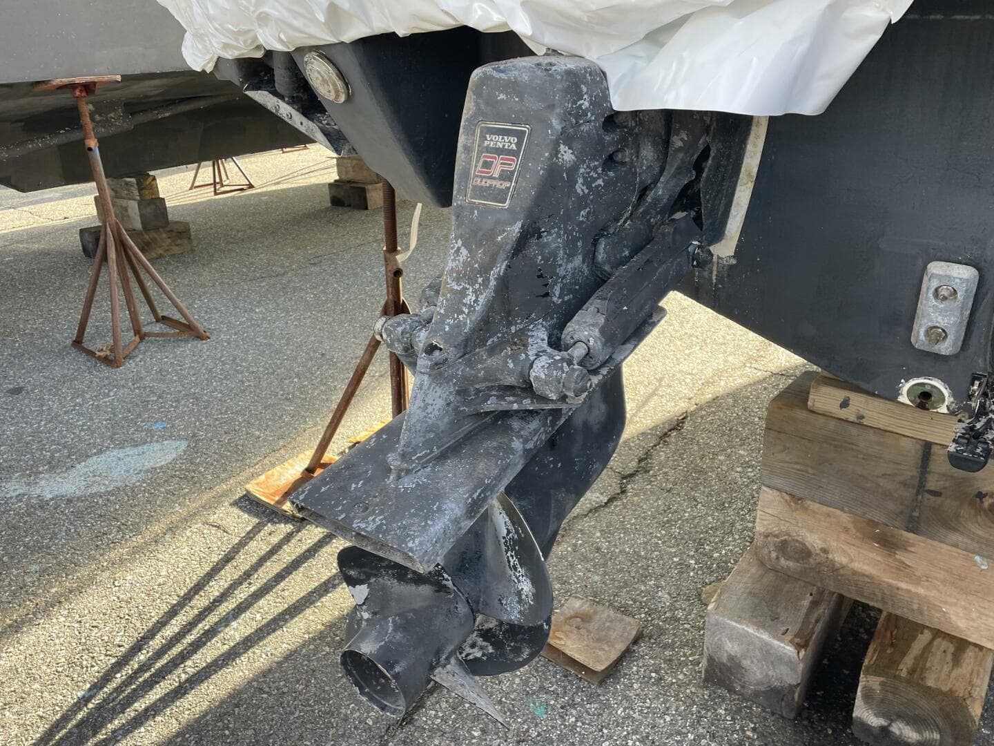 1998 Chris-Craft 320 Express Cruiser — photo 13