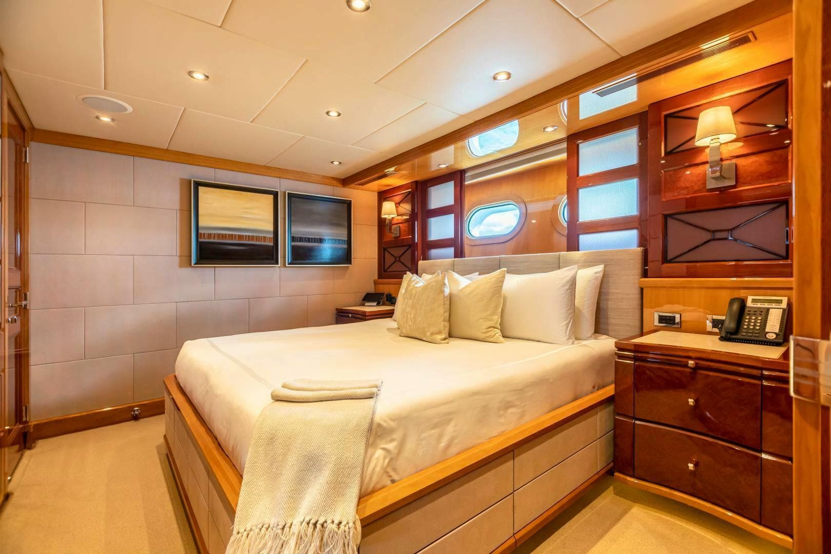 2011 Trinity Yachts Trinity 164 — photo 30