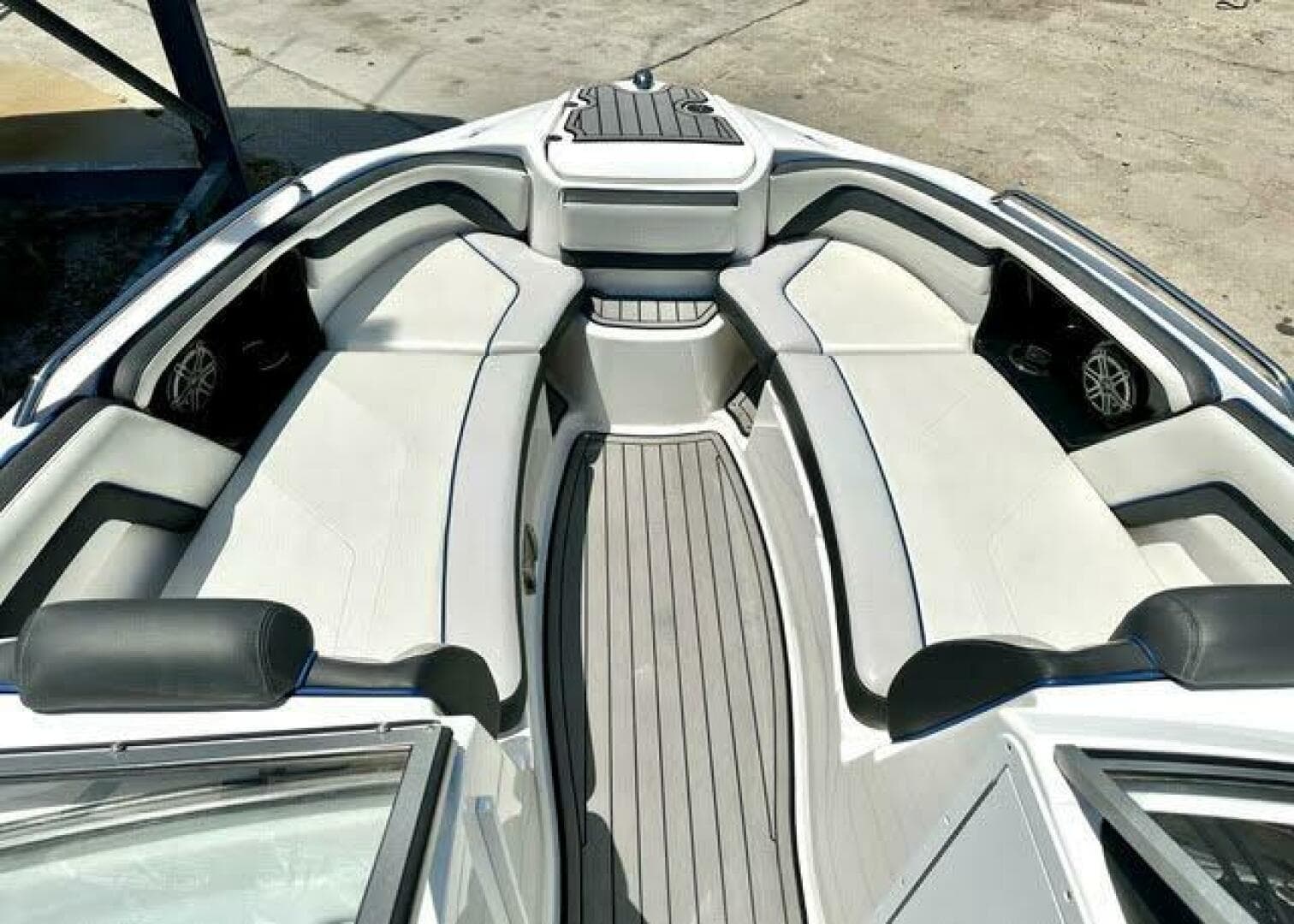 2018 Yamaha Boats — photo 8