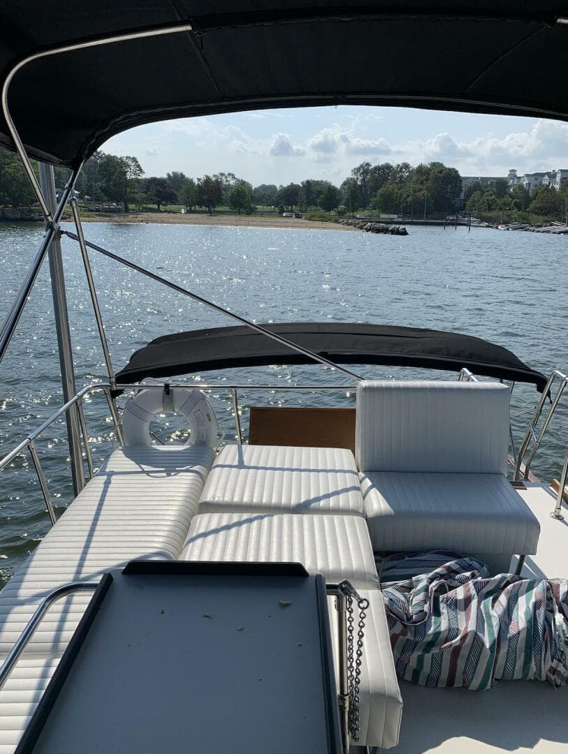 1984 Carver Mariner — photo 8