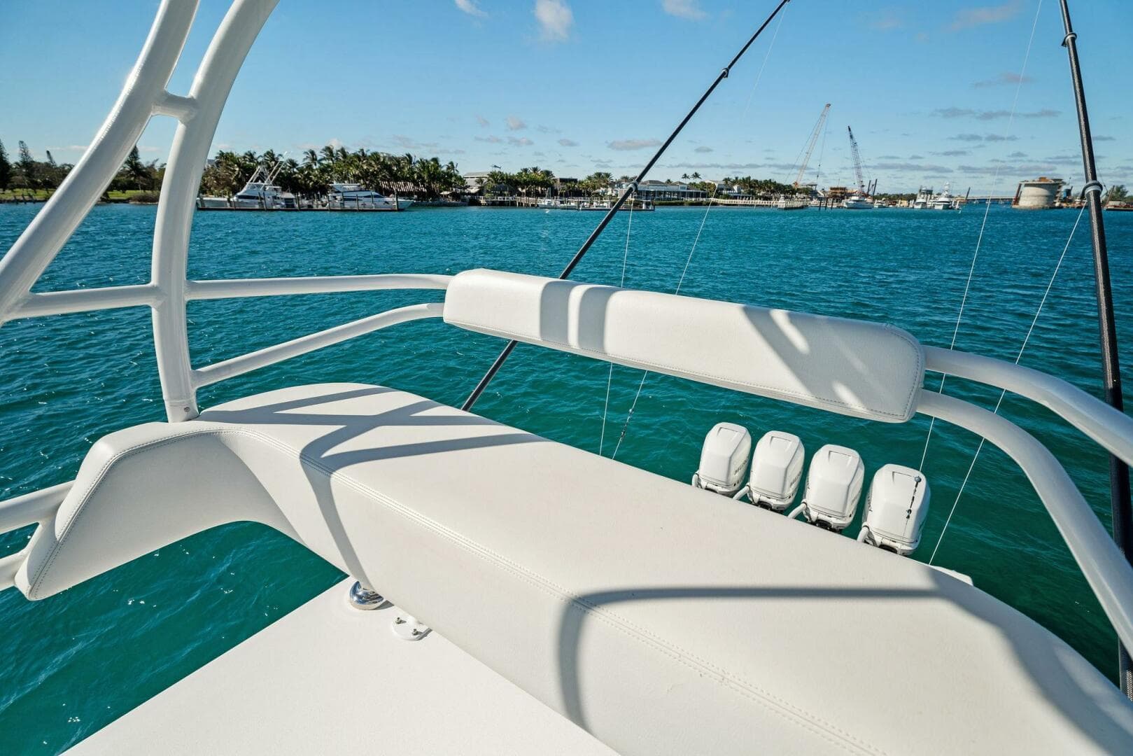 2019 Invincible 42 Open Fisherman — photo 32