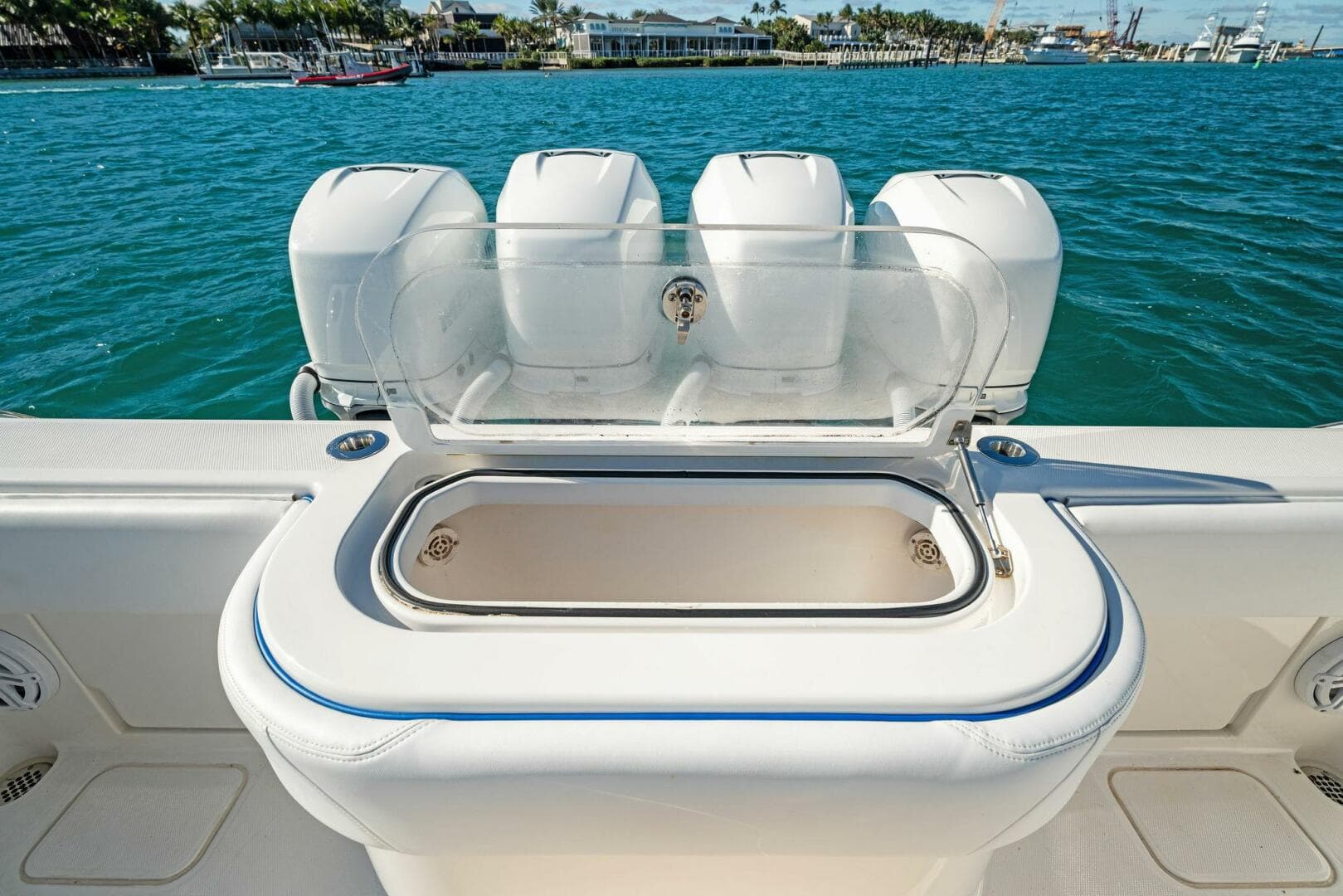 2019 Invincible 42 Open Fisherman — photo 24