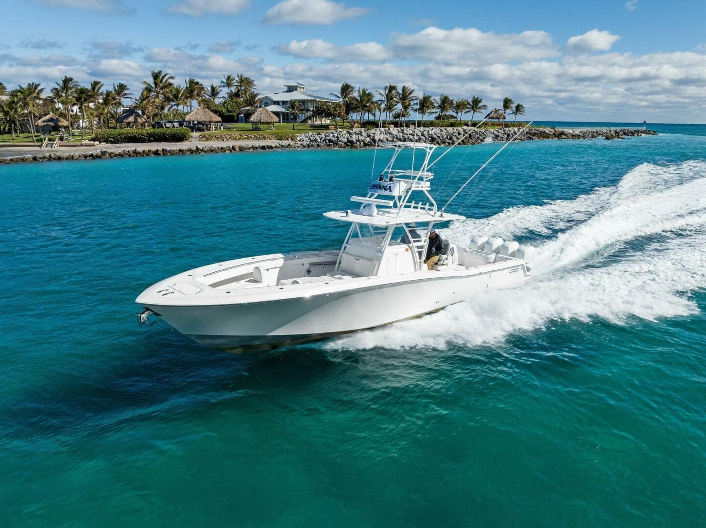 2019 Invincible 42 Open Fisherman — photo 40