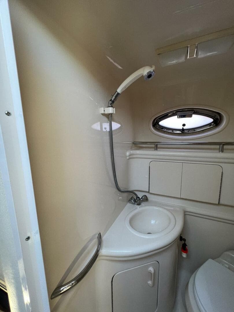 2005 Sea Ray 280 Sundancer — photo 28