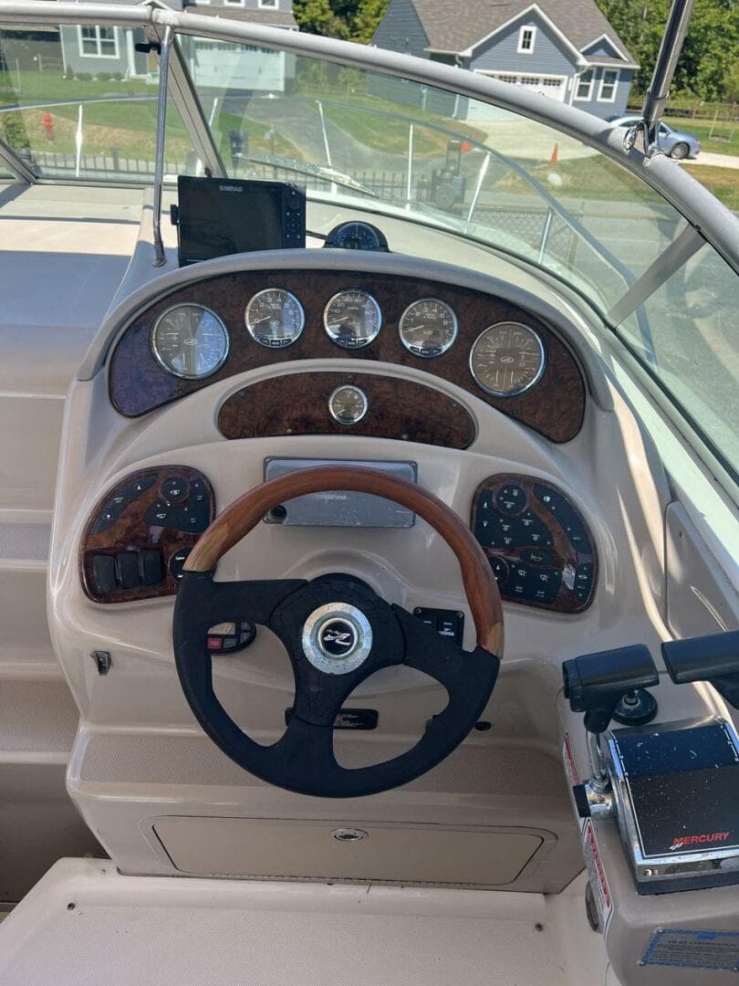 2005 Sea Ray 280 Sundancer — photo 23