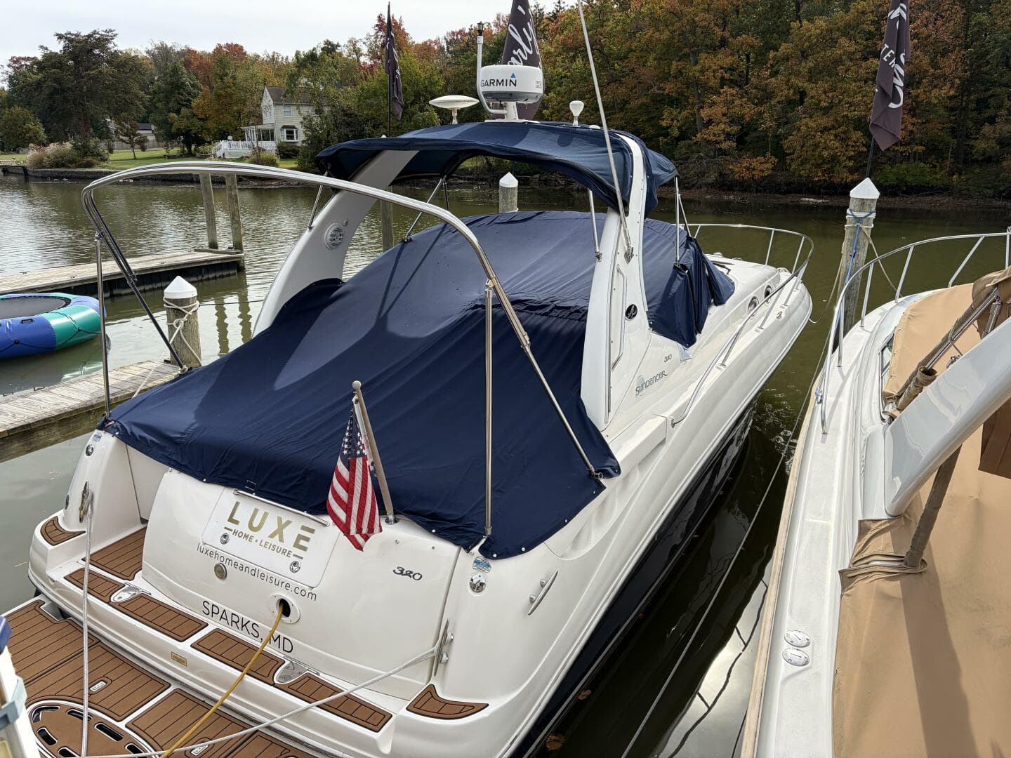 2005 Sea Ray 320 Sundancer — photo 18