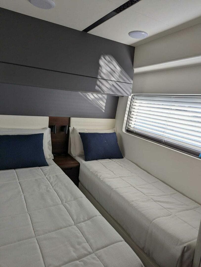 2024 Astondoa 5 — photo 33